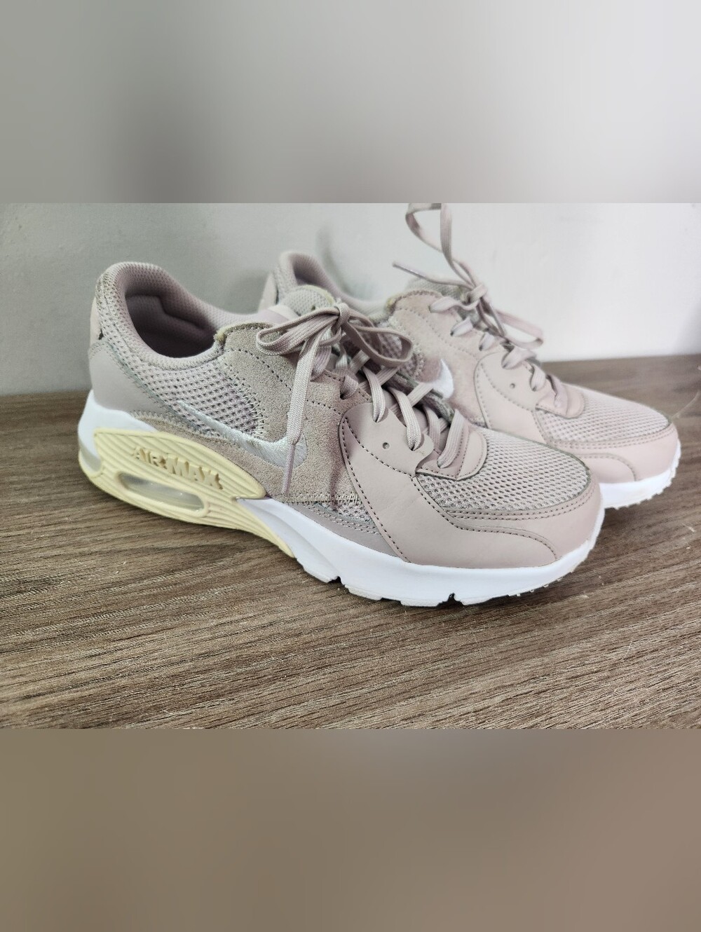 Nike Air Max Excee Platinum Sneakers